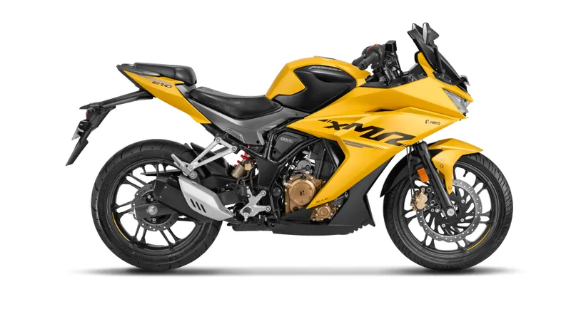 Hero Karizma XMR, official product image